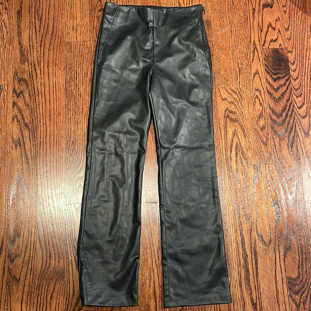 Zara Faux Leather Pants (S)